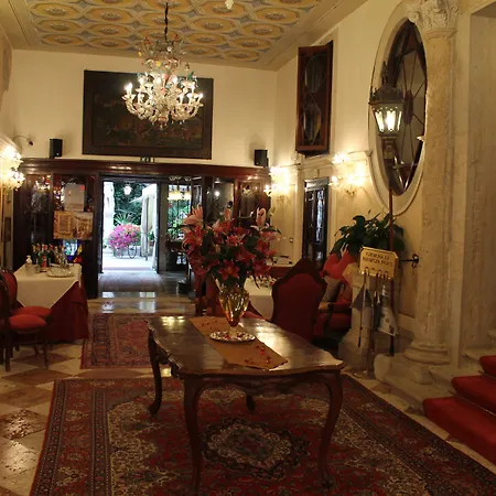 Hotel Palazzo Abadessa-3